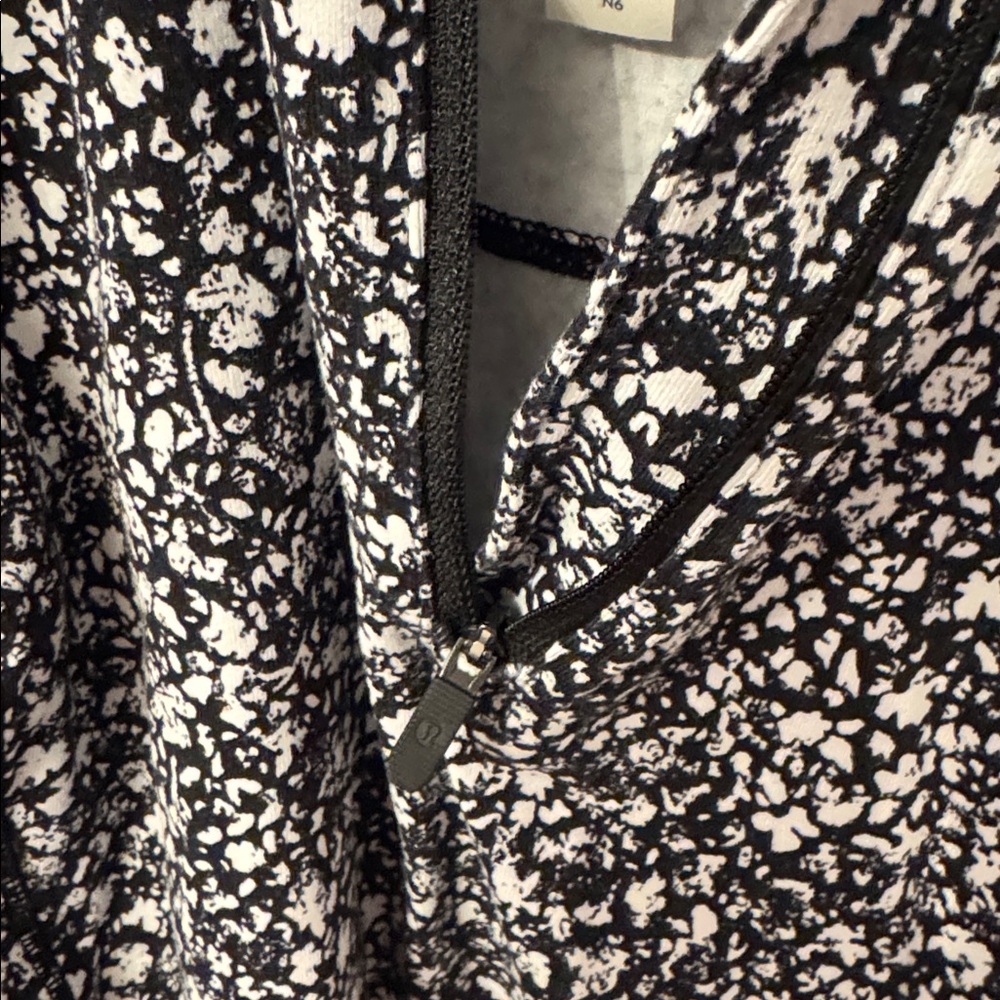 Lululemon Pullover - image 4